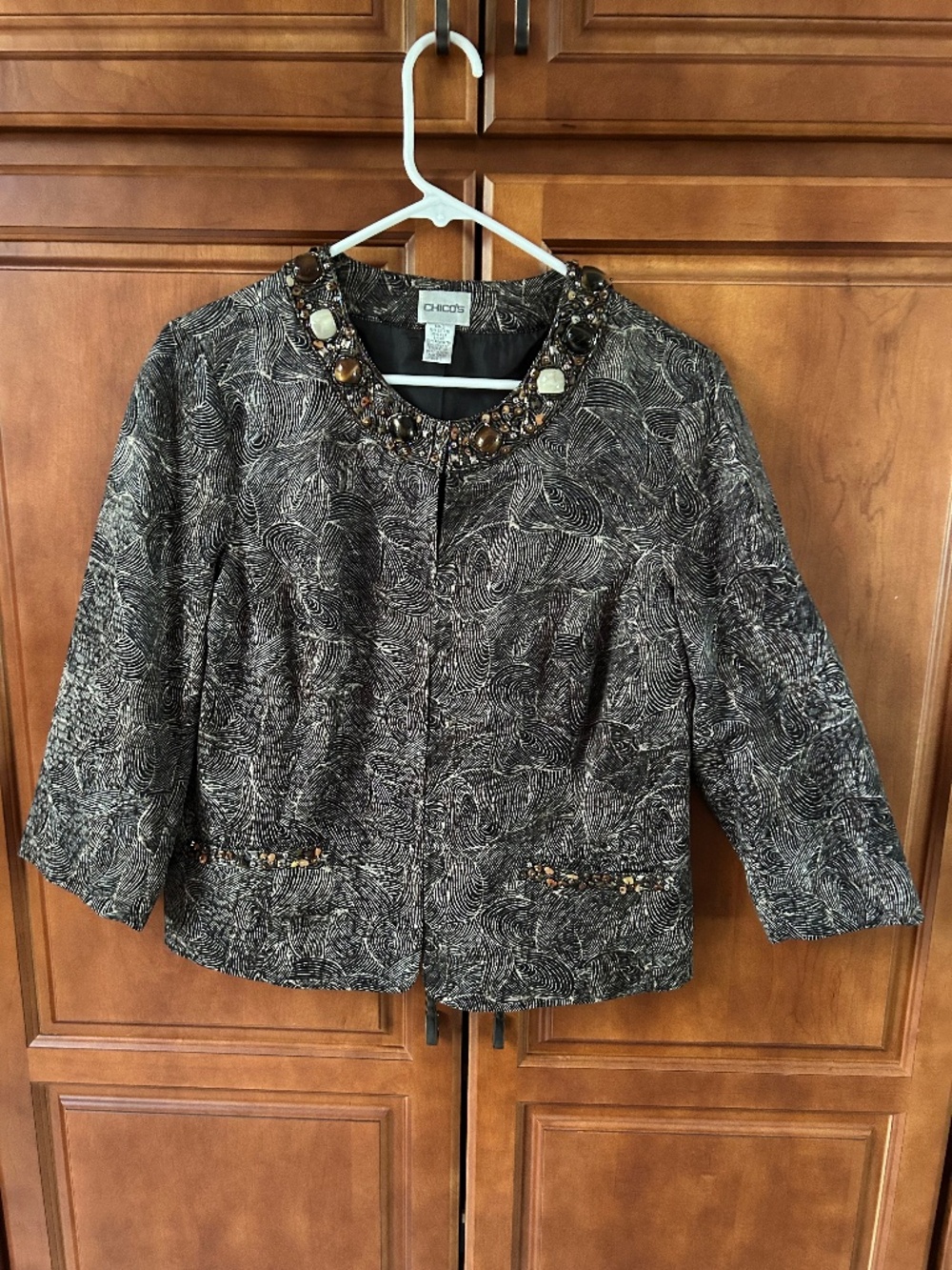 Chico’s Embellished Jacket Size 1 (8-10)